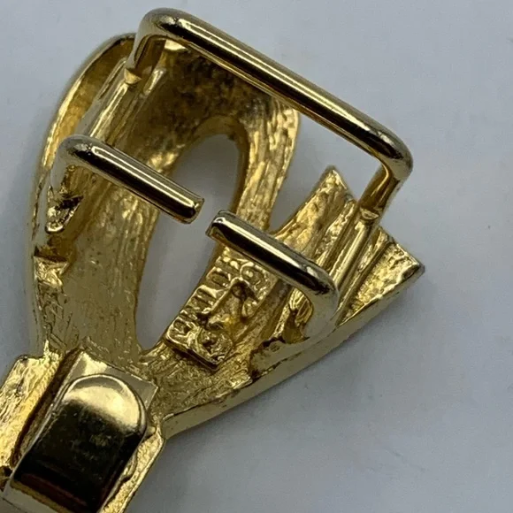 Sculptural 1979 Mimi Di N Signed Bow belt buckles
